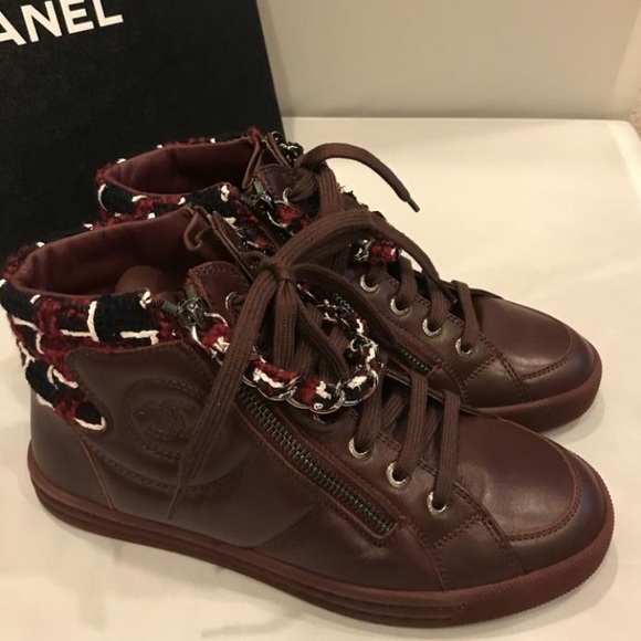 CHANEL Shoes - Chanel burgundy tweed CC logo 2x Zip chain